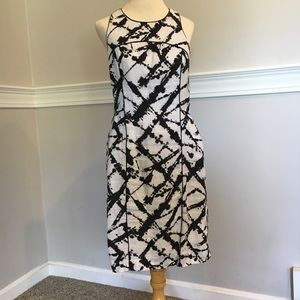Linen Black and white tie dye dress Sz.4